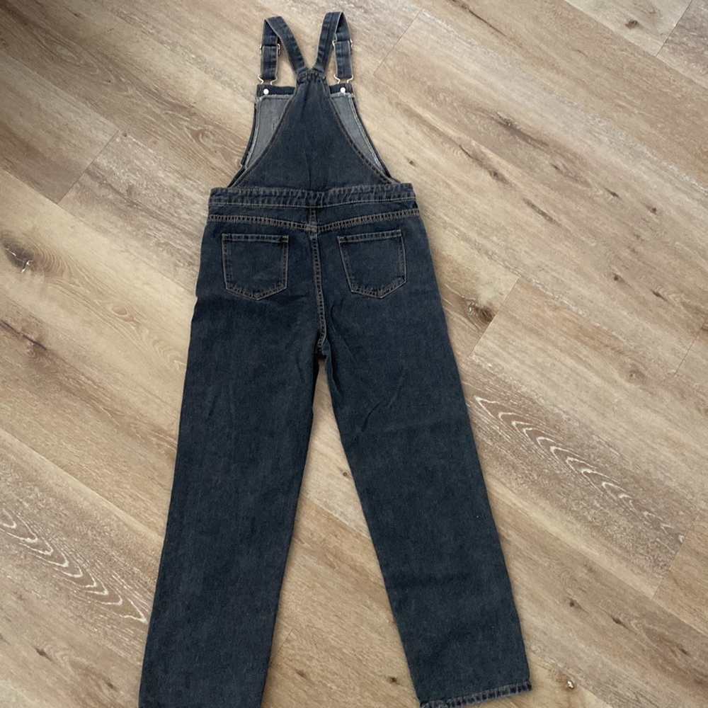 Shein girls size 11 -12 black overalls . Never worn - Picture 3 of 5